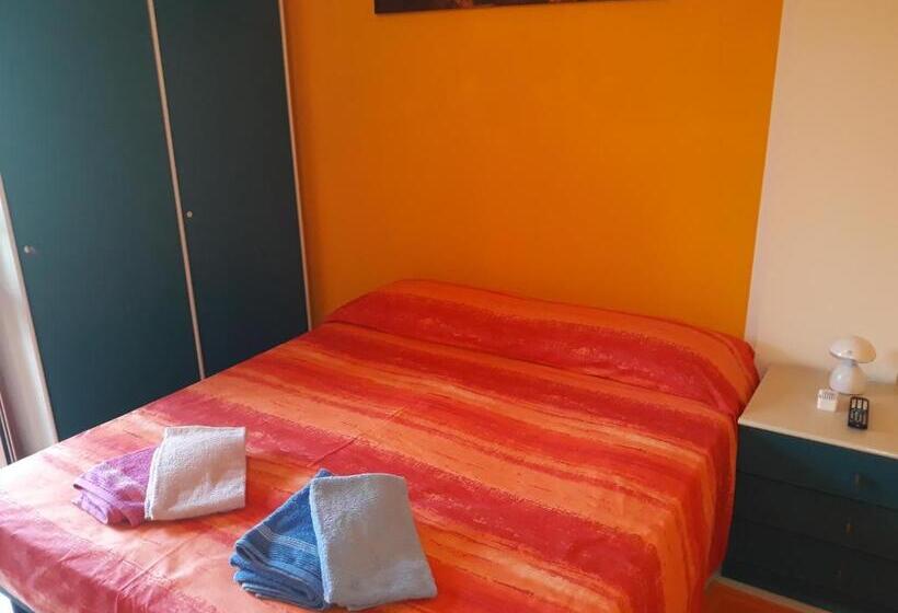 اتاق استاندارد با تخت بزرگ, B&b Panorama Cagliari