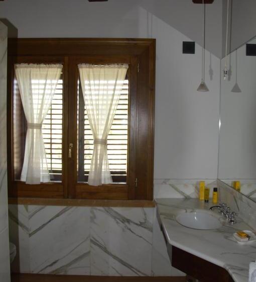 Номер Стандарт Вид на Море, Casarealia