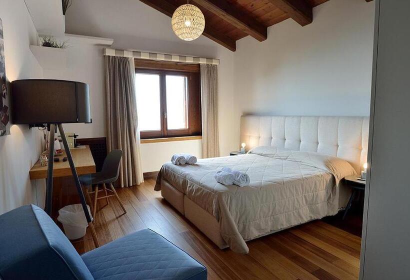 Номер Стандарт Вид на Море, Casarealia