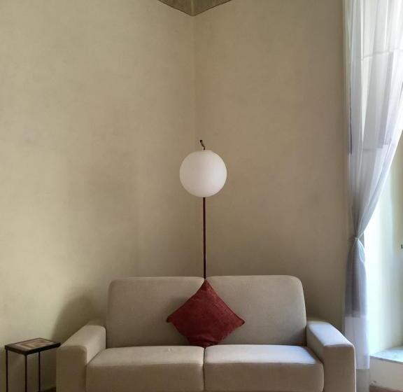 Номер Deluxe с Балконом, Palazzo Cariddi