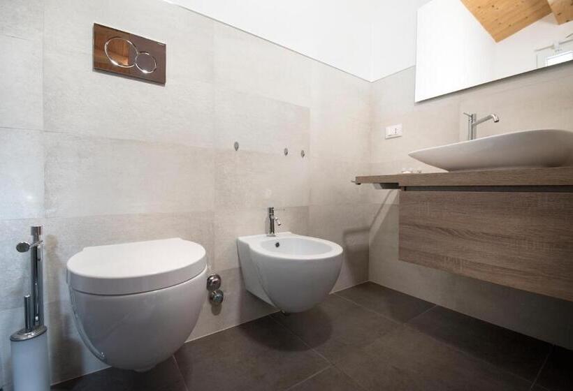 Номер Стандарт Трехместный, Casa Vacanze Malaclà