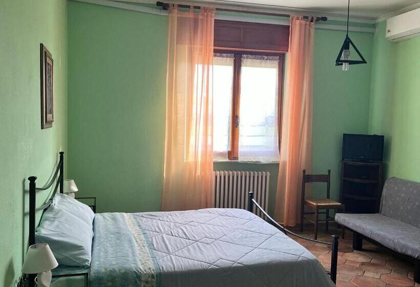标准间带山景, Casa T Bed And Breakfast & Home Restaurant Di Tacchino Simone