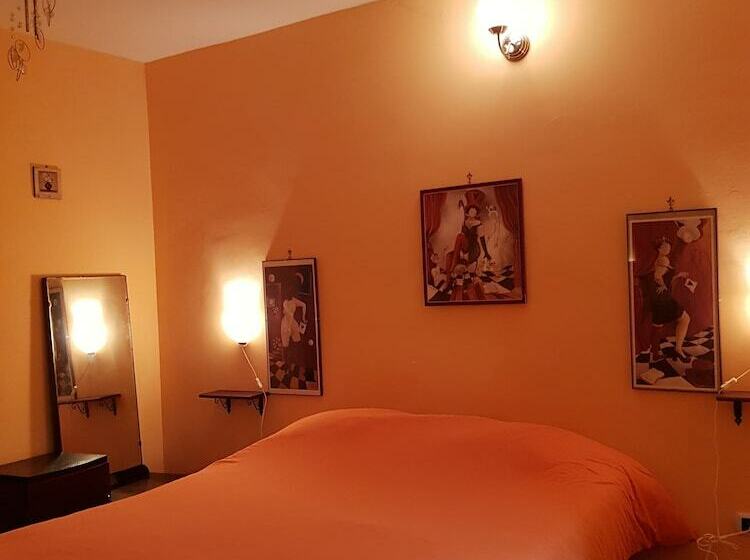 スタンダードルーム, Monte Degli Elci B&b