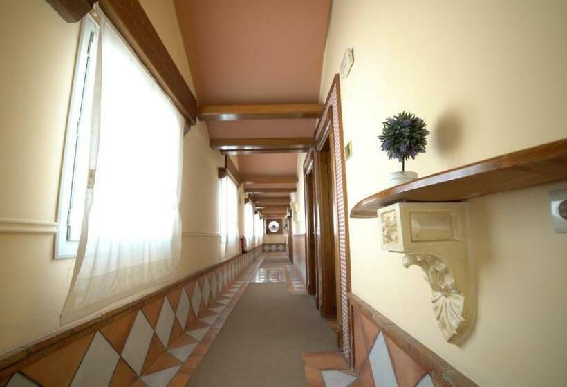 Quarto Estandar Individual, Balneario De Alicún De Las Torres