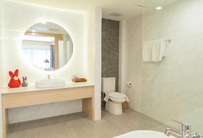 Cabana, Grand Jomtien Palace Hotel   Sha Extra Plus