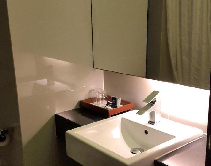 Quarto Superior Primeiro Andar, Grand Jomtien Palace Hotel   Sha Extra Plus