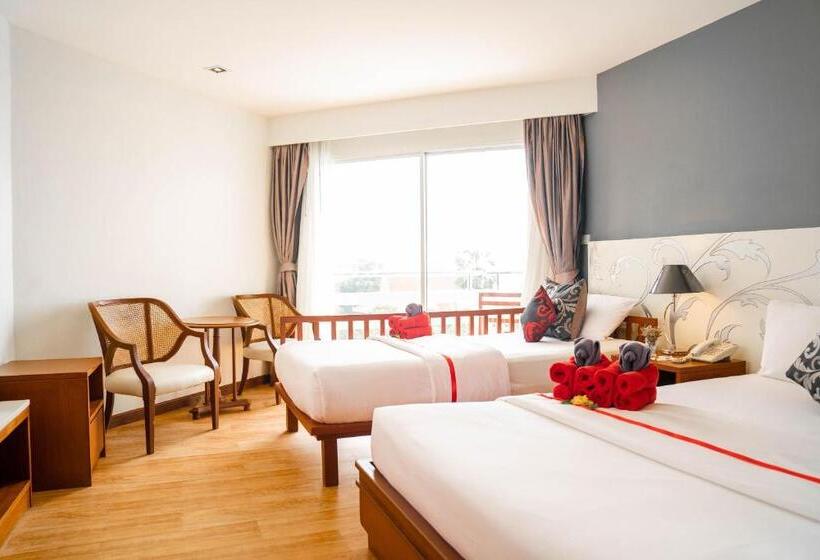Triplo Superior Vista Mar, Grand Jomtien Palace Hotel   Sha Extra Plus