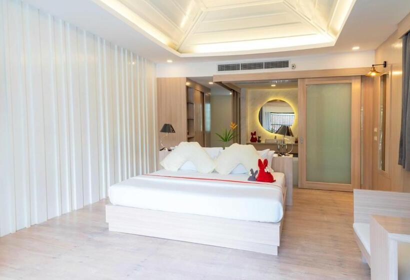 Bungalow Familiar, Grand Jomtien Palace Hotel   Sha Extra Plus