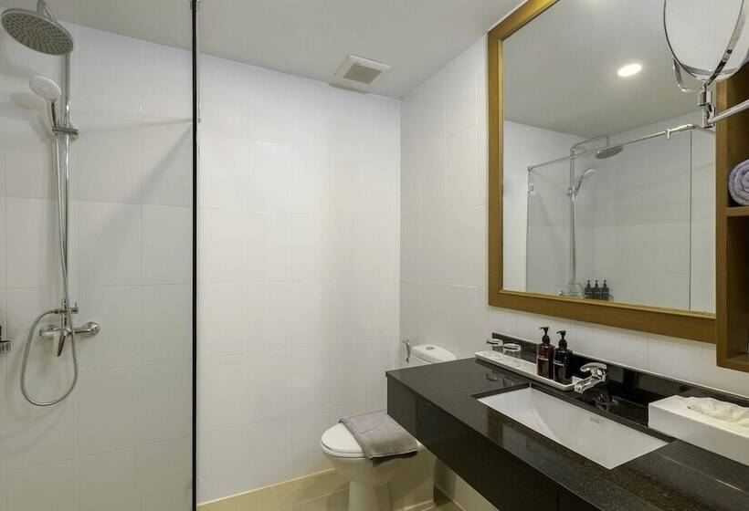 디럭스 룸, Sunprime Kamala Beach