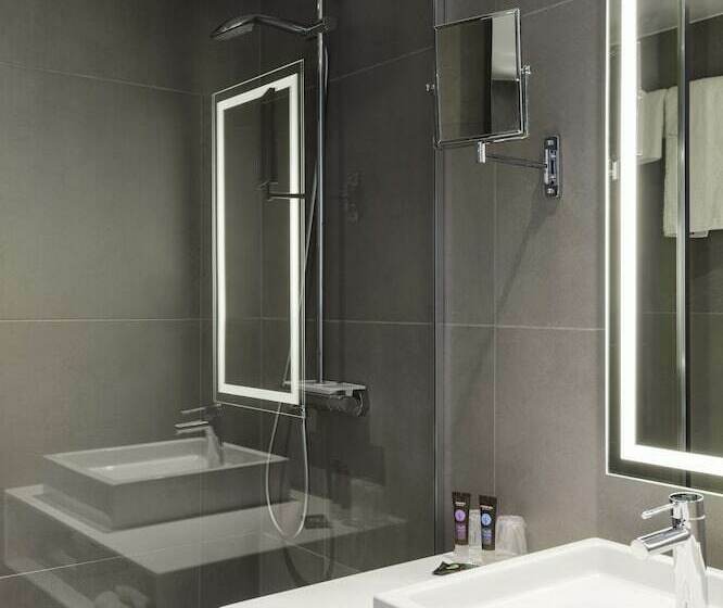 Номер Executive, Novotel Edinburgh Centre