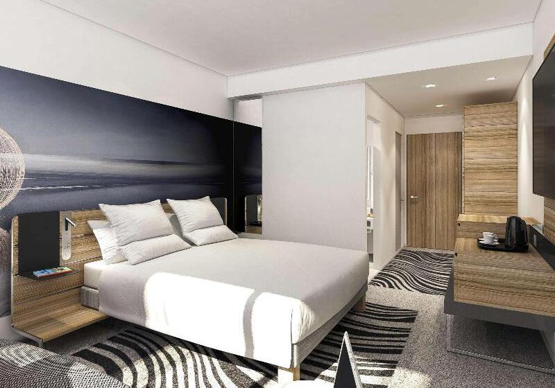 Номер Superior, Novotel Edinburgh Centre