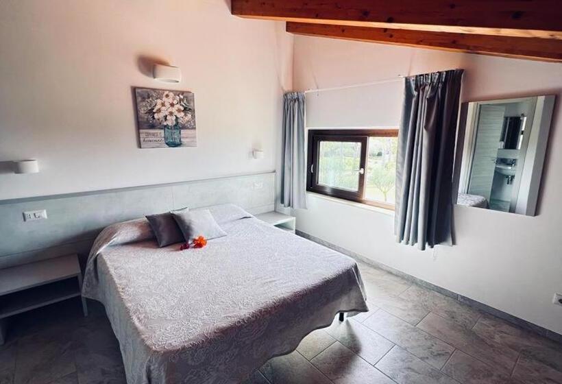 Номер Deluxe Вид на Море, B&b Casale Pietrantica Tropea