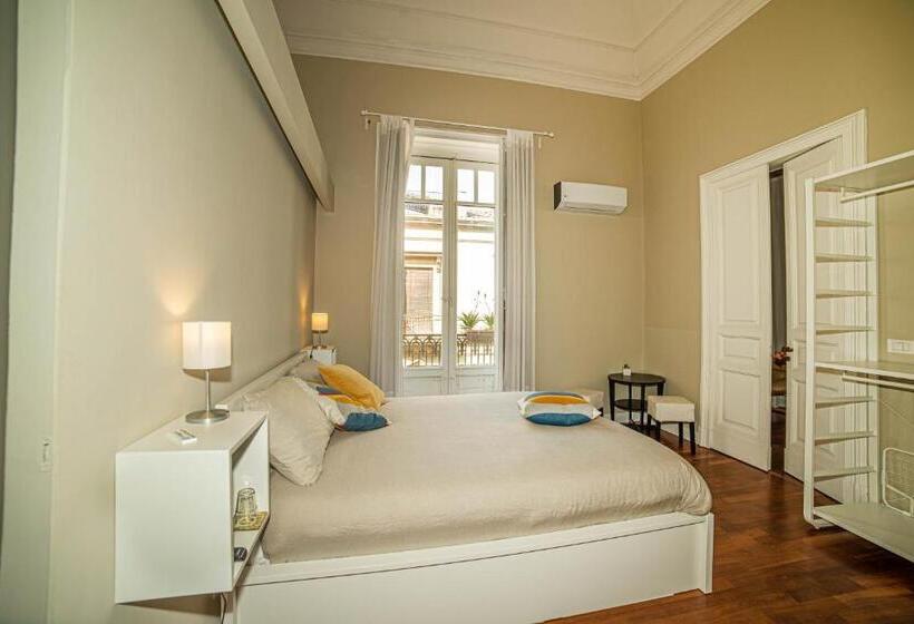 اتاق استاندارد با تخت بزرگ, B&b Le 4 Leggende