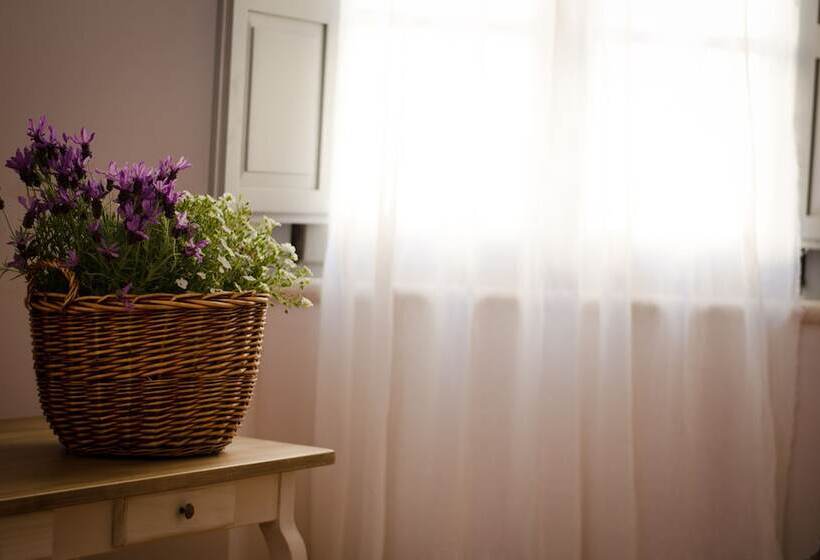 Номер Deluxe, Dimora Dell'erbe Rooms