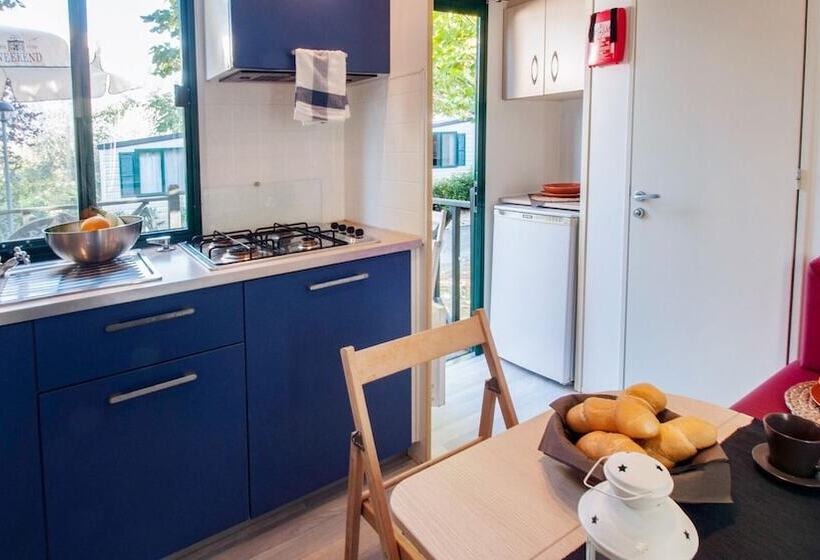Дом 2 Спальни, Weekend Glamping Resort