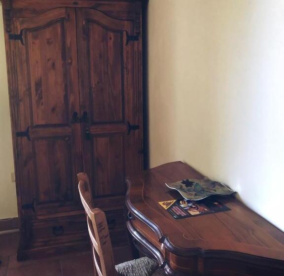 デラックスルーム, Bed & Breakfast Podere La Pace
