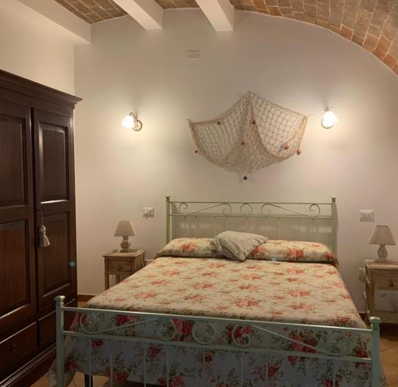 اتاق استاندارد, Bed & Breakfast Podere La Pace