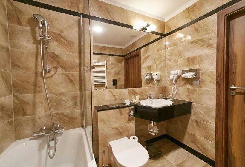 Standard Værelse King Size Seng, Holiday Inn Krakow City Centre, An Ihg