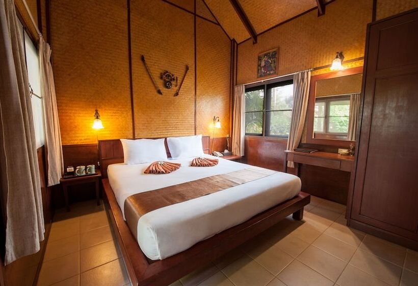 스탠다드 방갈로, Pinnacle Samui Resort Sha Plus