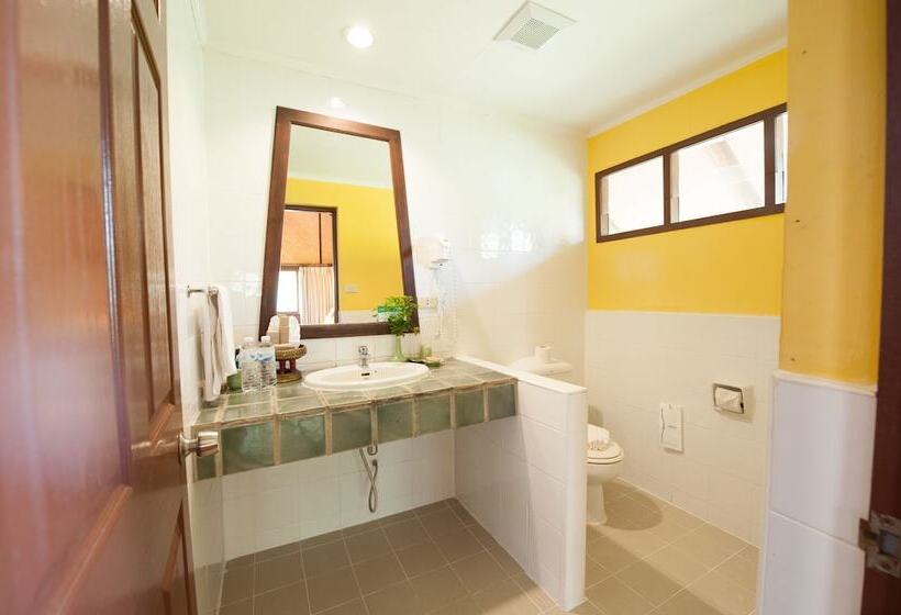 수피리어 방갈로, Pinnacle Samui Resort Sha Plus