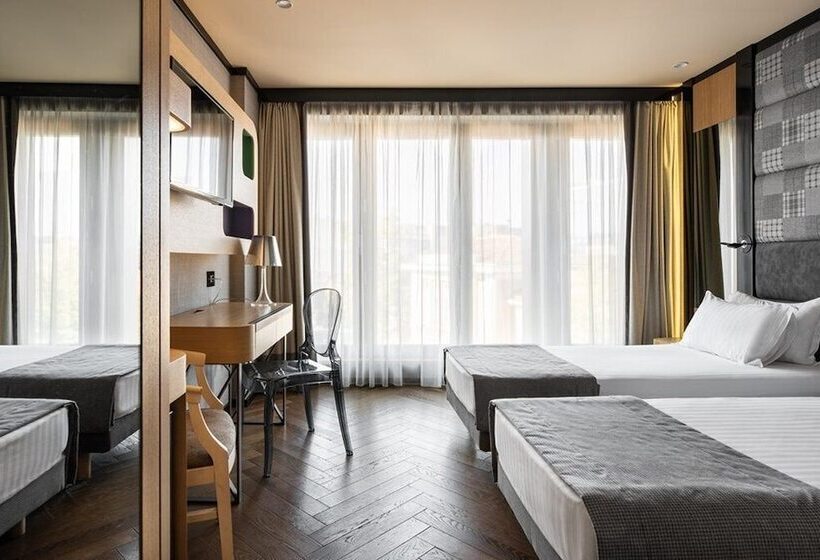 Номер Superior, Eurostars Sofia City