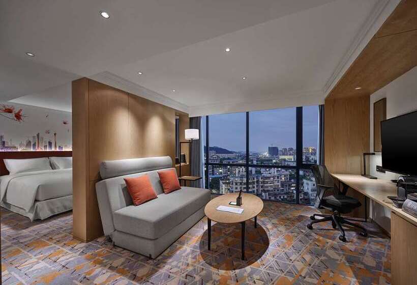주니어 스위트 킹사이즈 침대, Hilton Colon Guayaquil
