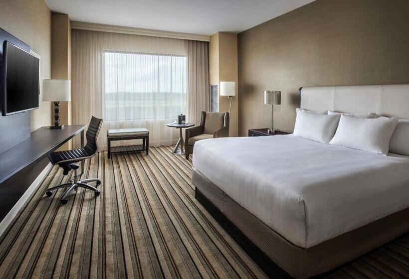 חדר סטנדרט עם מיטת קינג, Hyatt Regency Pittsburgh International Airport