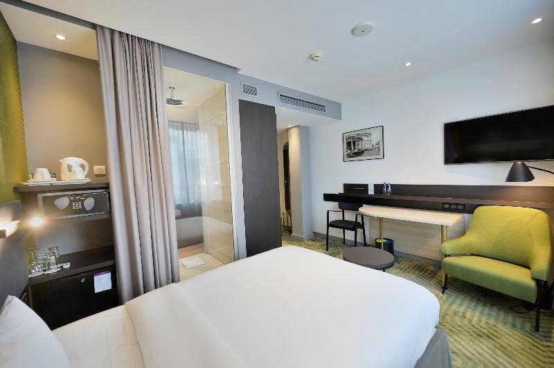 Номер Deluxe, Lao Plaza
