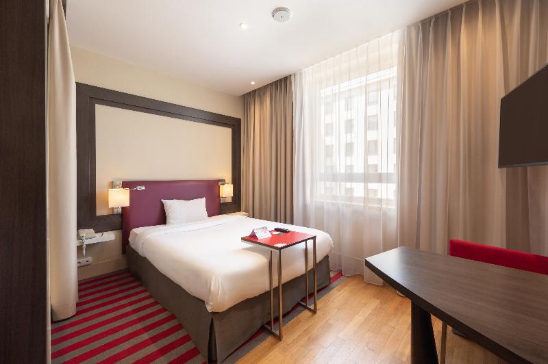 Номер Deluxe, Lao Plaza