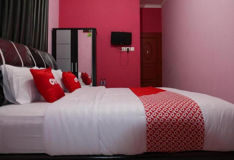 Номер Deluxe, Reddoorz Syariah At D Rizs Homestay