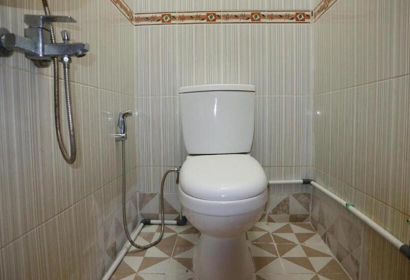 Номер Deluxe, Reddoorz Syariah At D Rizs Homestay