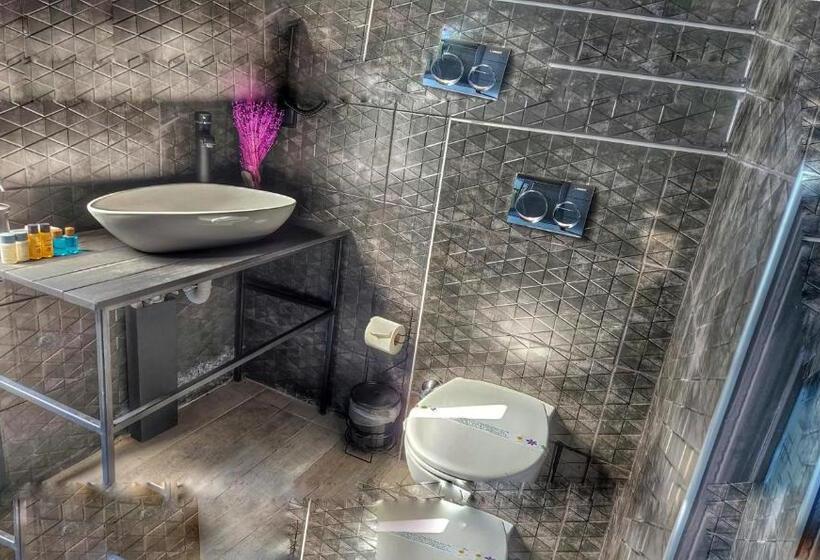 Бунгало Deluxe, The D Hotel Spa & Resort