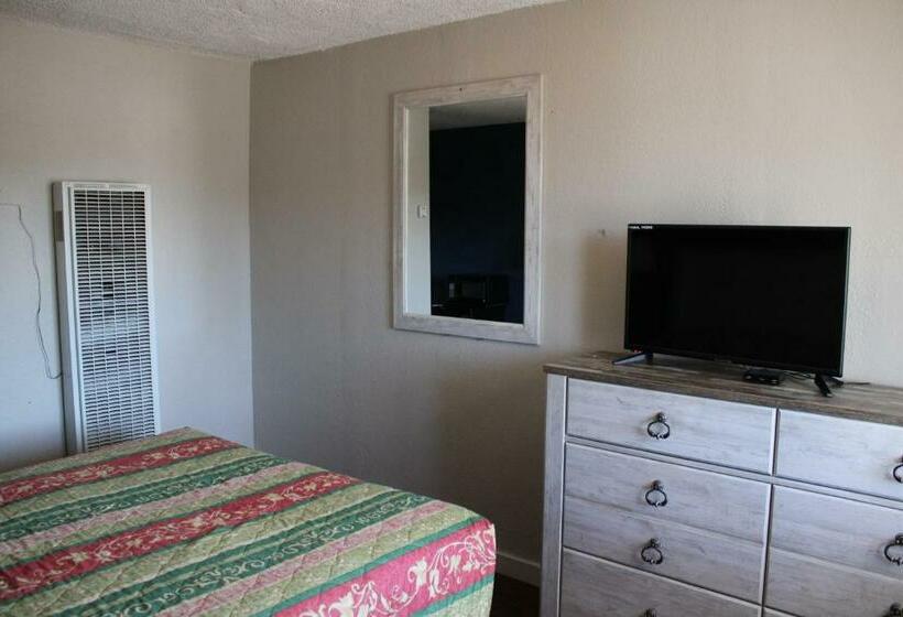 Номер Стандарт, Flagstaff Motel