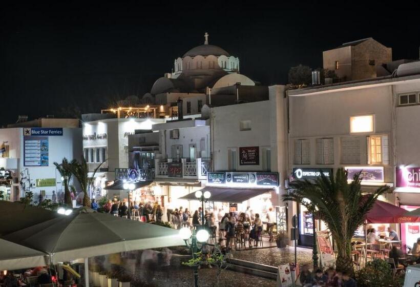 디럭스 룸 도시 전망, Santorini Main Square