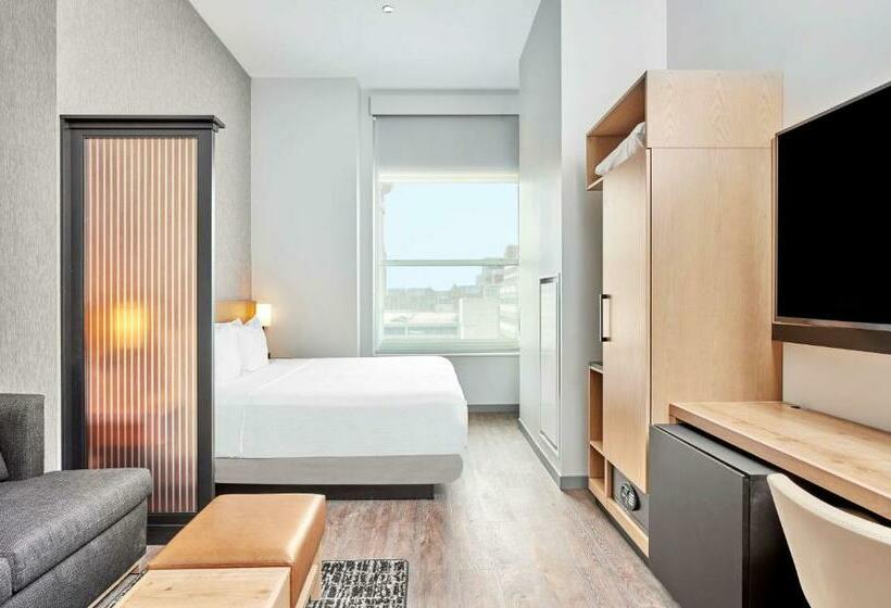 Quarto Standard Cama King para Deficientes, Hyatt Place Chicago Medical/university District
