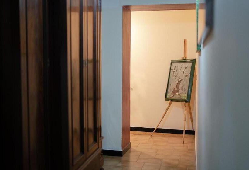 اتاق استاندارد سه تخته با سرویس بهداشتی مشترک, Antico Pozzo Bed And Breakfast
