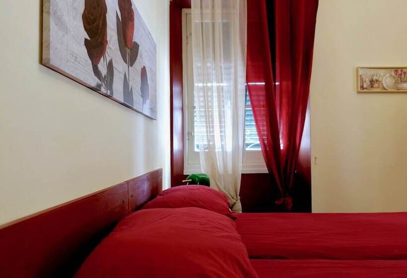 اتاق لوکس سه تخته, Antico Pozzo Bed And Breakfast