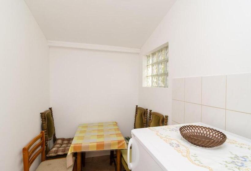 Classic room with balcony, Guesthouse Sobra
