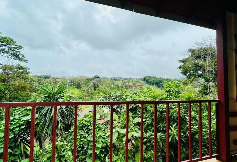 Дом 2 Спальни, Beautiful Casa Aire Near Lake Arenal In Nuevo Arenal   Casas Airelibre