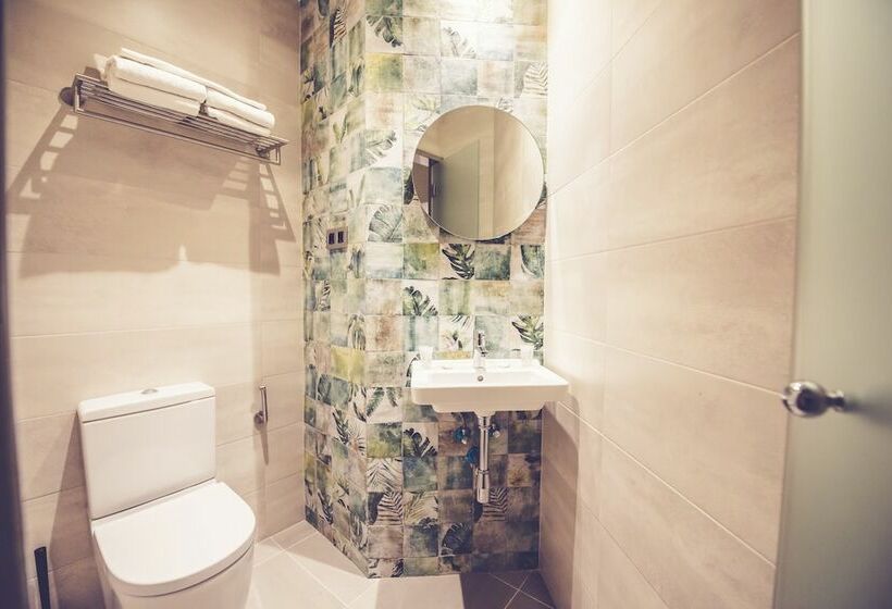 سوییت جونیور, Hostal Marlasca