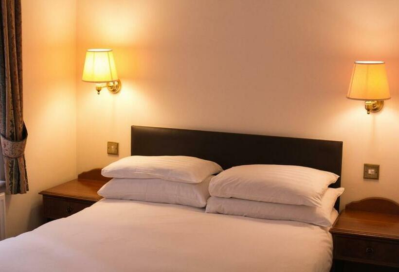 Номер Стандарт, Abbey Lodge