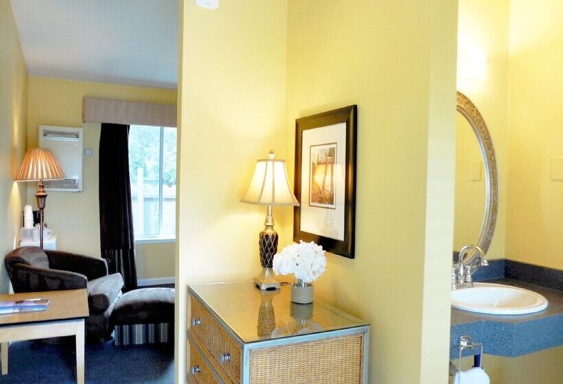 스탠다드 룸 더블 침대, Sea Breeze Inn  Pacific Grove