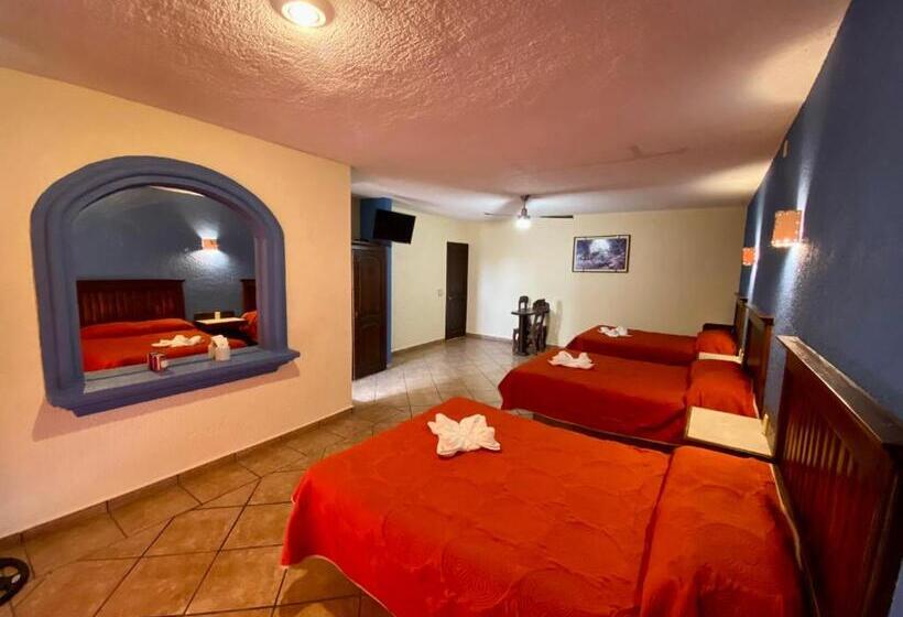 اتاق استاندارد سه نفره, Cabañas Santa Cruz