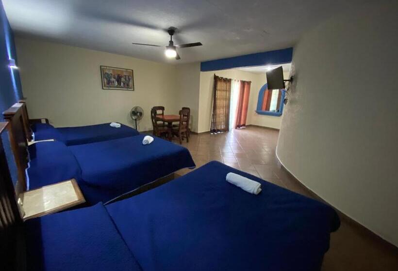 اتاق راحتی سه تخته, Cabañas Santa Cruz