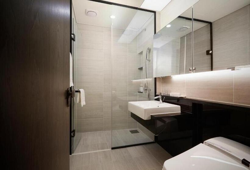 Королевский Люкс, Grand Lct Residence