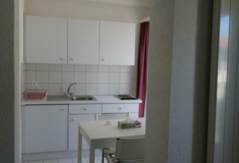 Студия Стандарт, Le Rivage