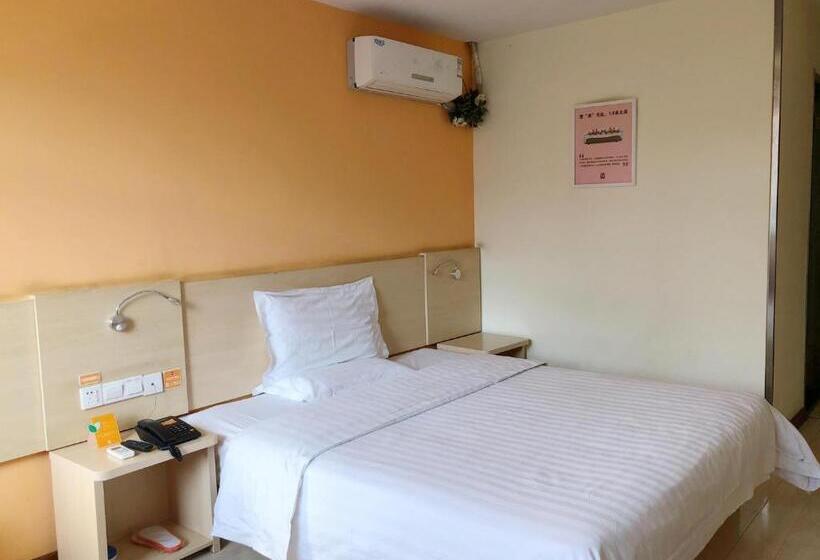 חדר קומפורט, 7 Days Inn Tianjin Wuqing High Speed Railway Station Shangdong Jin Street