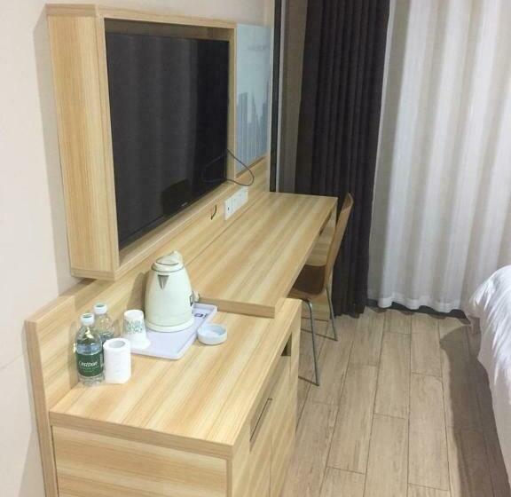 Номер Комфорт, 7days Inn Changsha Yinpenling Ridge Aux Plaza