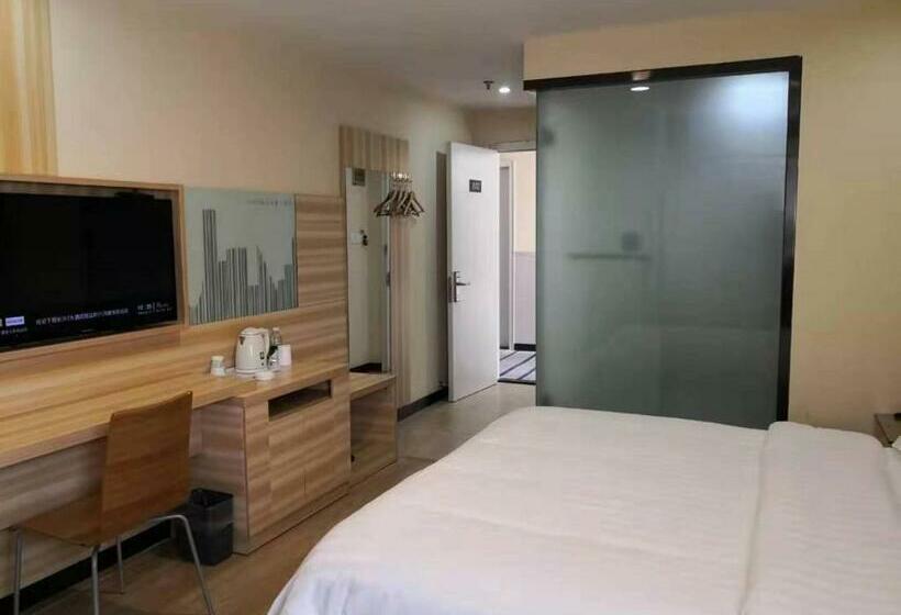 Номер Комфорт, 7days Inn Changsha Yinpenling Ridge Aux Plaza
