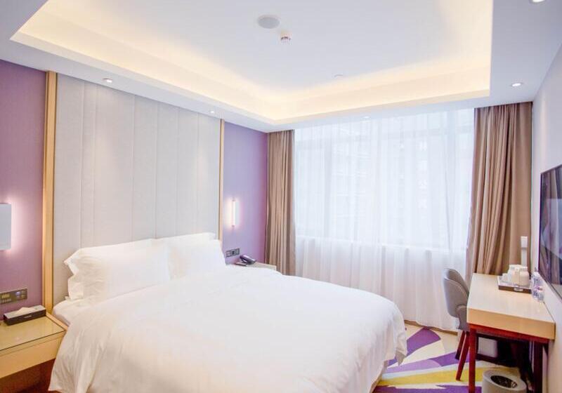 带大床的豪华间, Lavande Hotel Dongguan Houjie Convention Cente Shanmei Subway Station